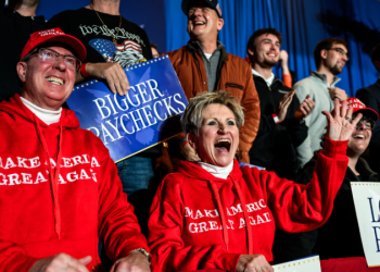 Trump-aligned super PAC enters 2026 midterms with nearly $300M war chest