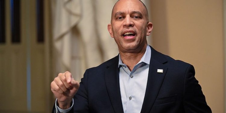 House Democrats vote to continue DHS shutdown despite Iran threat, Noem’s ouster